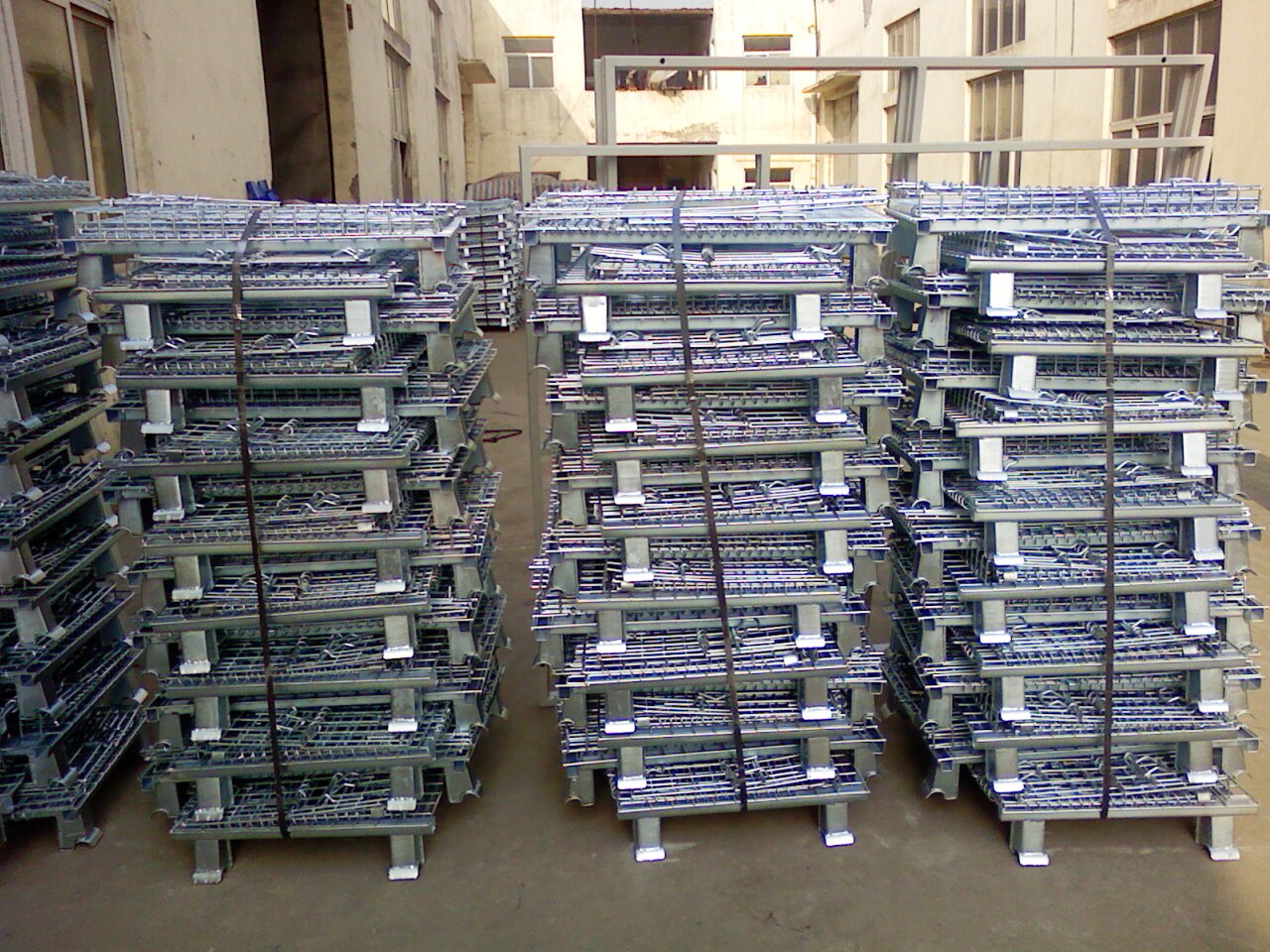 a(chn)ƷQ݆ӂ}\D(zhun)\\ a(chn)Ʒߴ磺L:800 :600  640 ݆Ӹ߶ L1000 :800  840 ݆Ӹ߶ L1200:1000  890 ݆Ӹ߶ W(wng)5050mm 6.0mm a(chn)Ʒأ5050W(wng)700kg \6ʹz݆ ɂ̶ ɂ߅x }\a(chn)ˇ }\Q235߾ԭ(jng)γͲġͨ^γɰƷW(wng)ƬɾW(wng)Ƭɲ\Mб̎}\(sh)\̎̎ꮅ