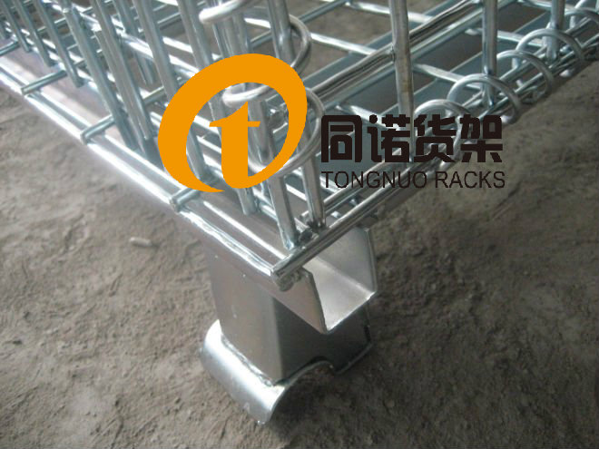 Wire mesh container Wire mesh container